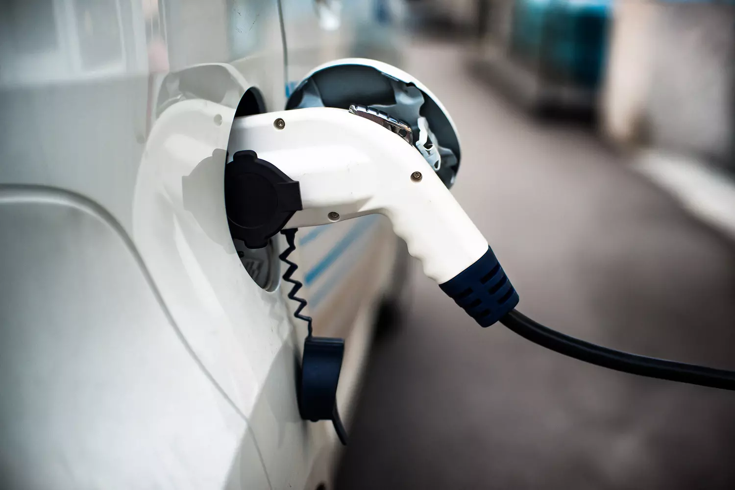 США планируют ввести 100% пошлины на китайские электромобили и продукцию «чистой» энергетики