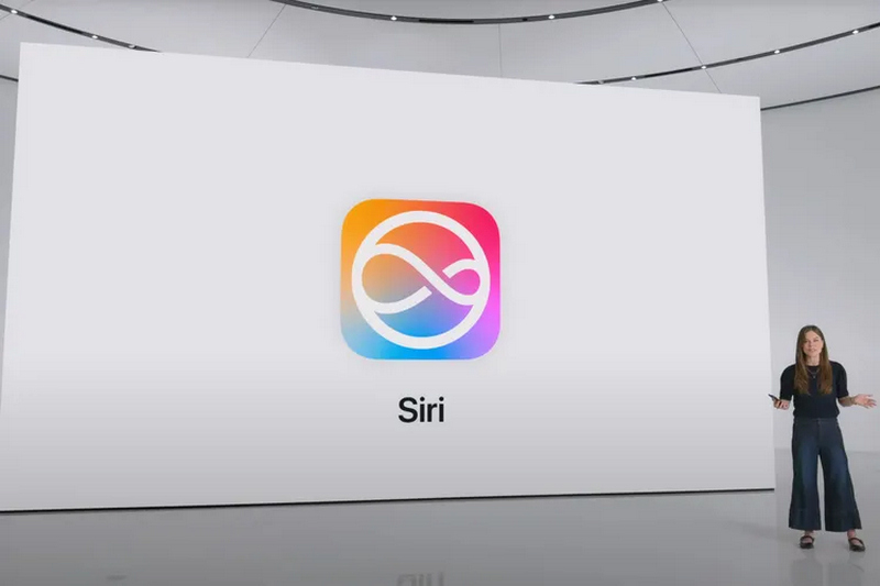 Apple показала обновленную Siri на базе генеративного ИИ