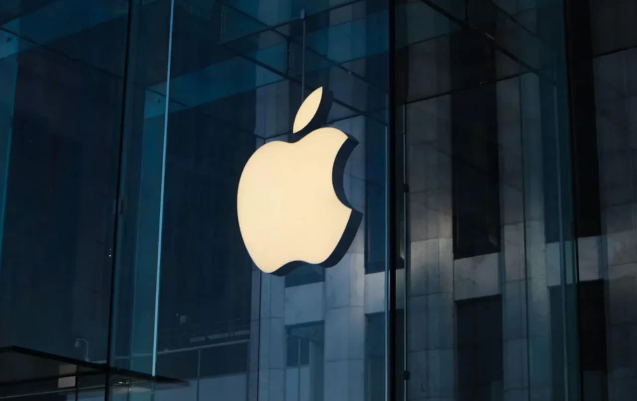 Apple планирует представление AI App Store на WWDC 2024